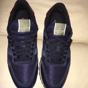 Valentino-Garvavani -EXCELLENT CONDITION